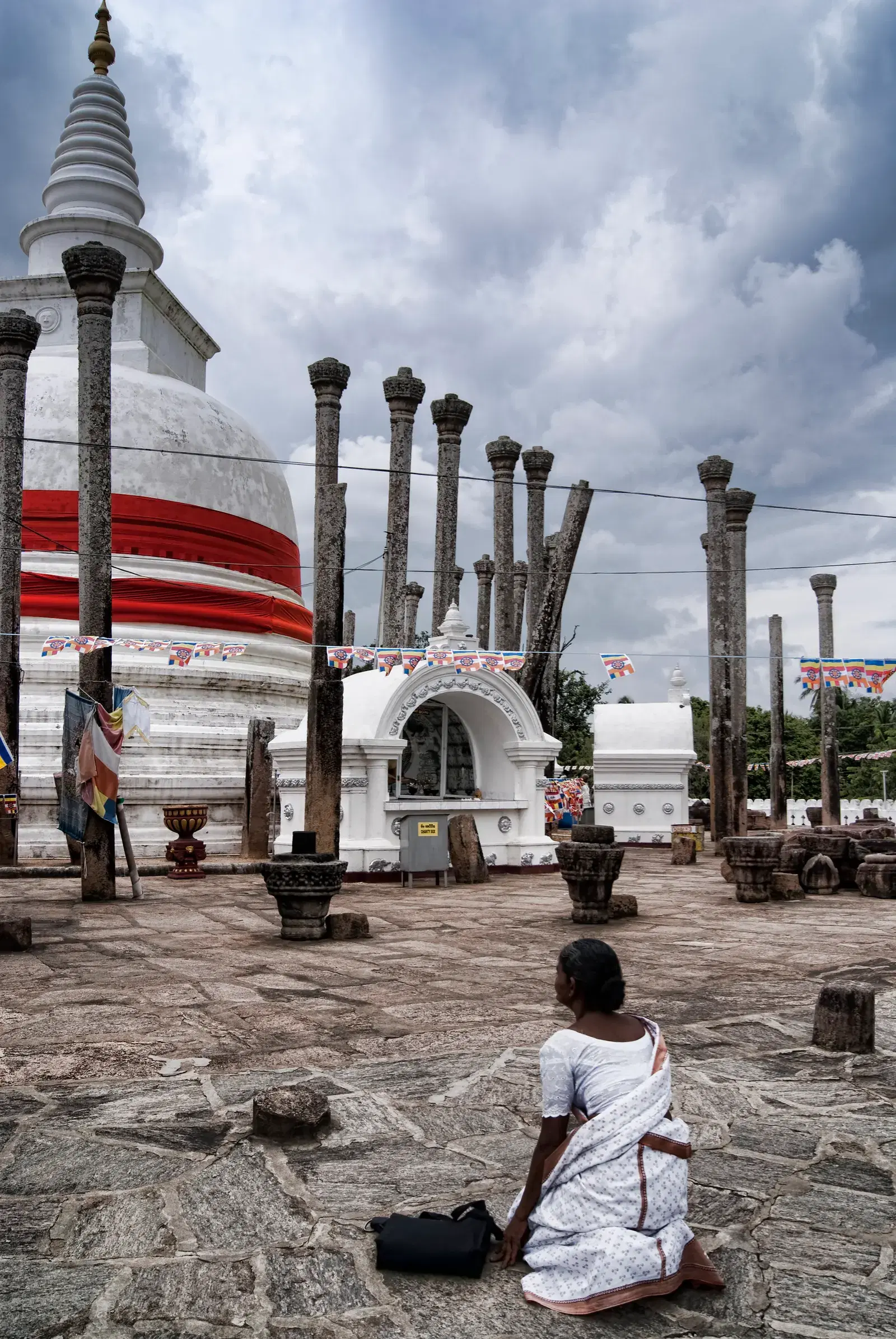 Thuparamaya, said to be the first dagoba built in Sri Lanka
