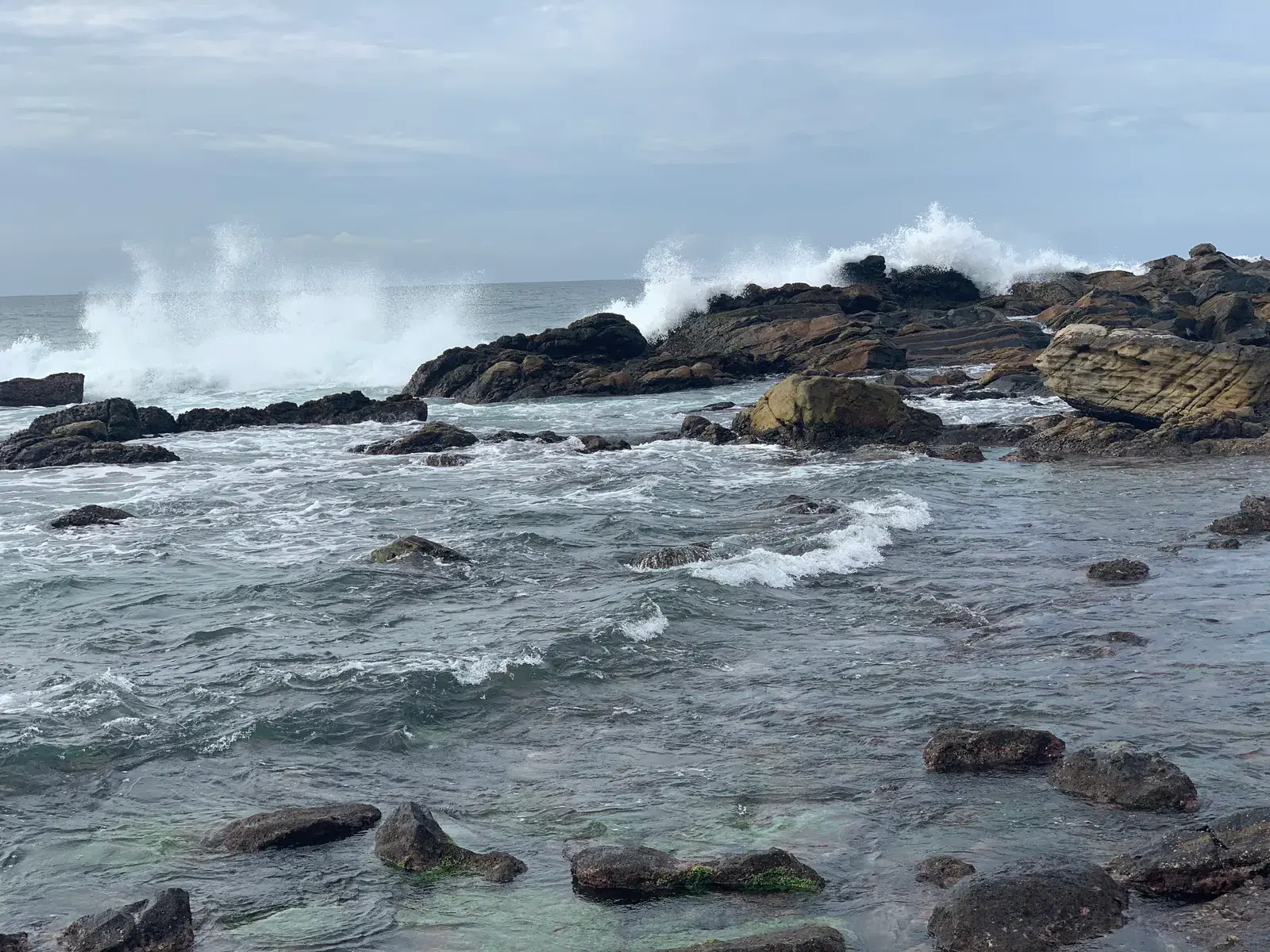 The long, quiet stretch of Dikwella Beach