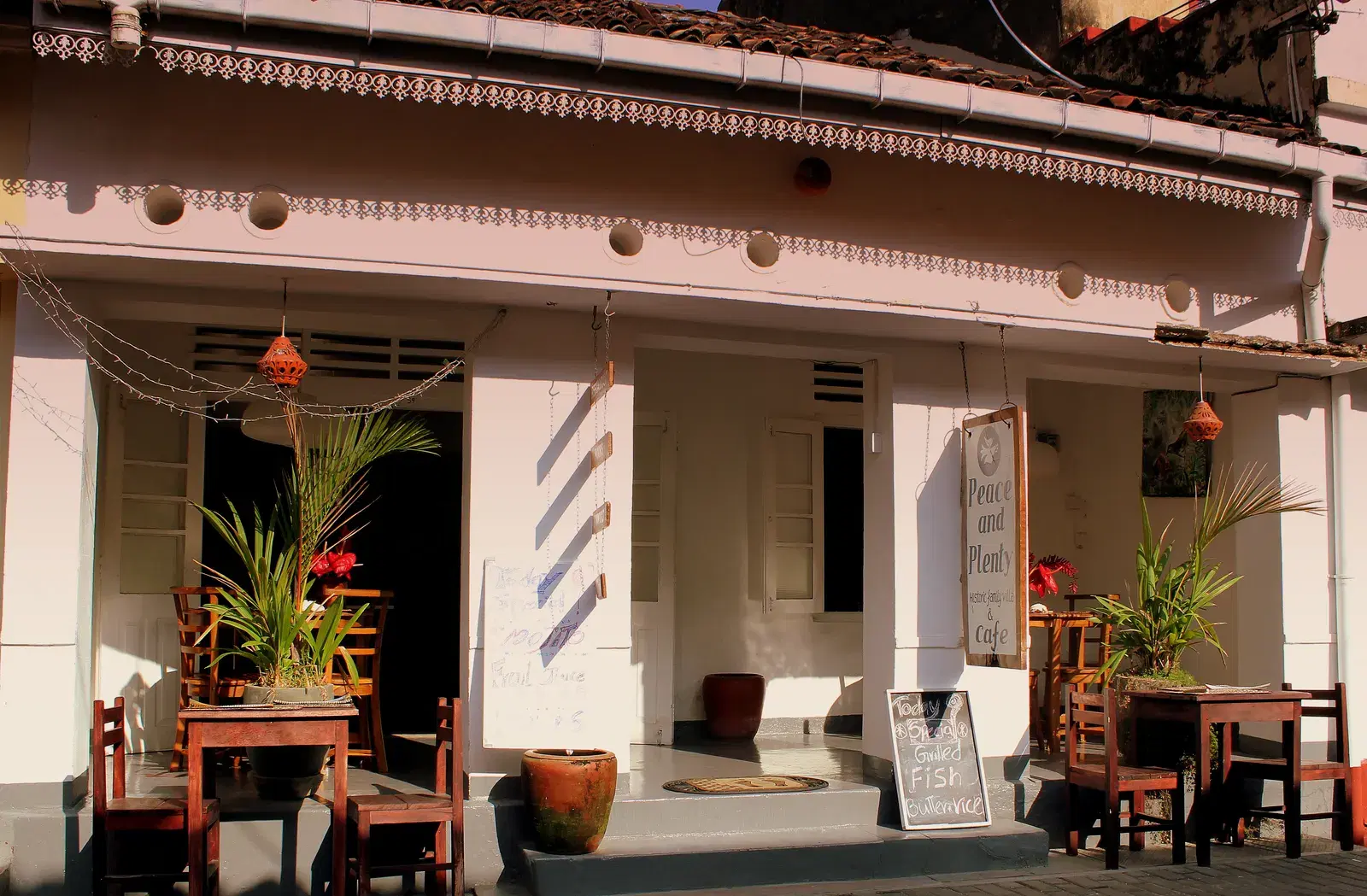 A café in Galle Fort, a short drive from Hiriketiya