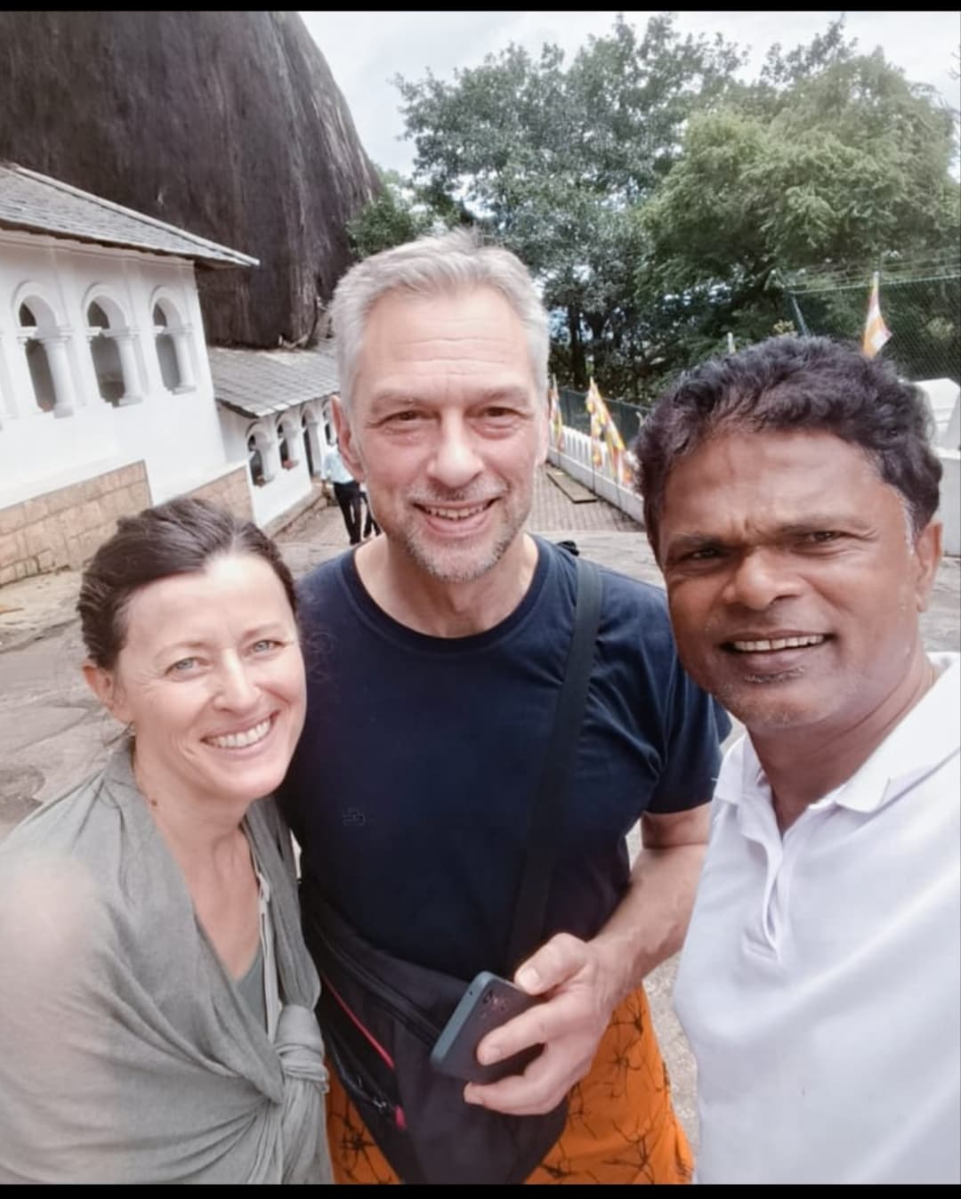 Anil mendis, local tour guide in Sri Lanka